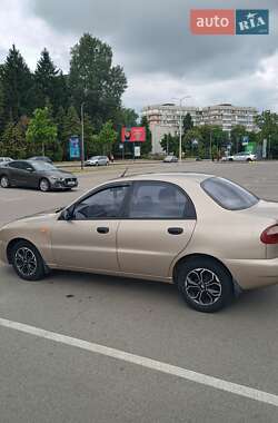 Седан Daewoo Lanos 2008 в Києві