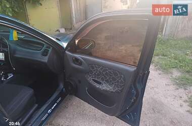 Седан Daewoo Lanos 2001 в 