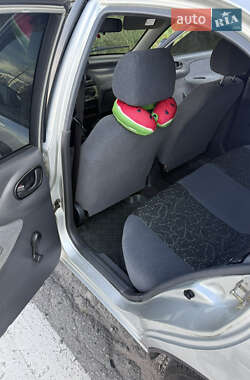 Седан Daewoo Lanos 2004 в 