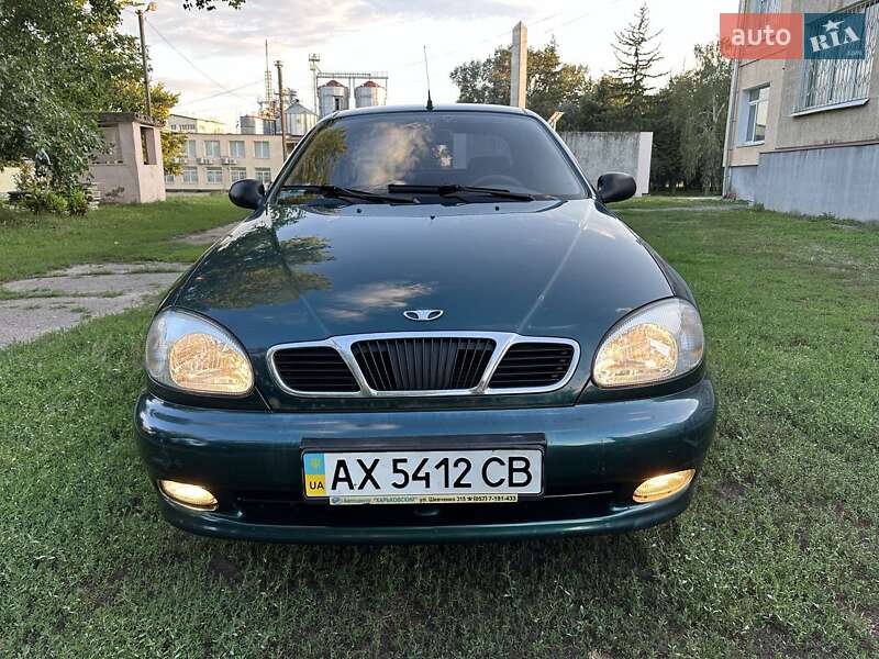 Седан Daewoo Lanos 2006 в Змиеве