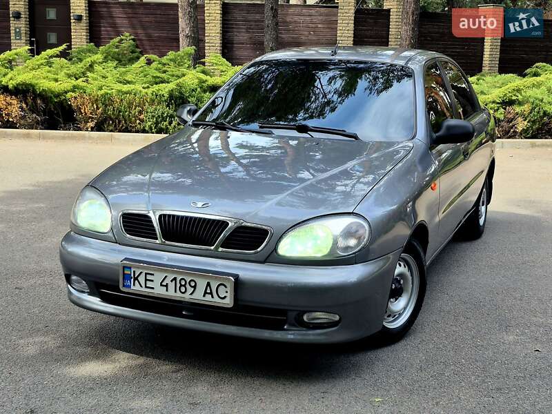 Седан Daewoo Lanos 2008 в Новомосковську
