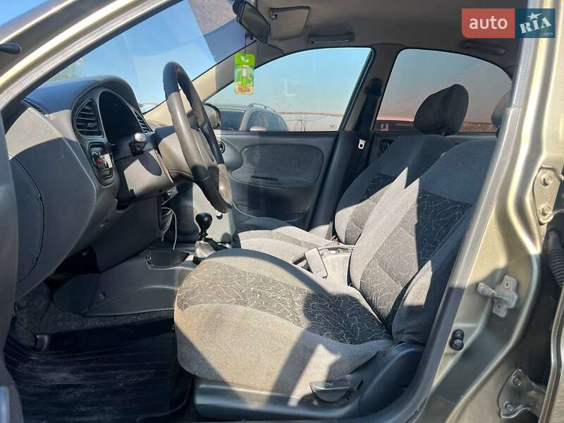 Седан Daewoo Lanos 2007 в Ужгороде