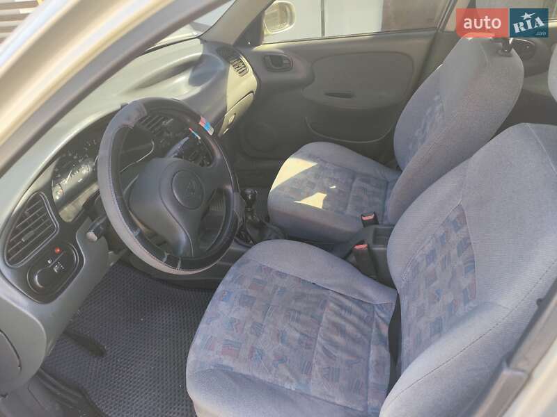 Седан Daewoo Lanos 2007 в Ровно