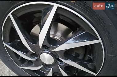 Седан Daewoo Lanos 2012 в 