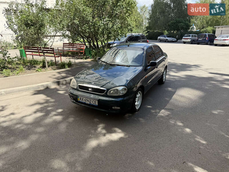 Седан Daewoo Lanos 2003 в Харкові