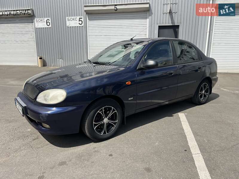 Седан Daewoo Lanos 2002 в 