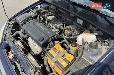 Седан Daewoo Lanos 2002 в 
