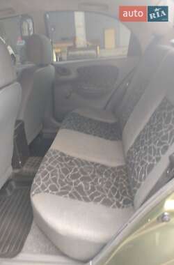 Седан Daewoo Lanos 2004 в 