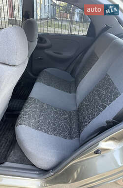 Седан Daewoo Lanos 2005 в 