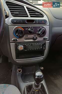 Седан Daewoo Lanos 2005 в 