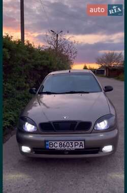 Седан Daewoo Lanos 2004 в 