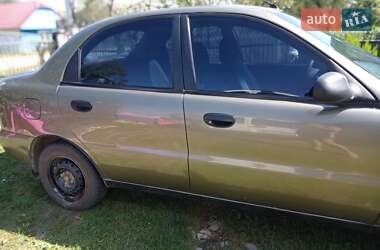 Седан Daewoo Lanos 2004 в 