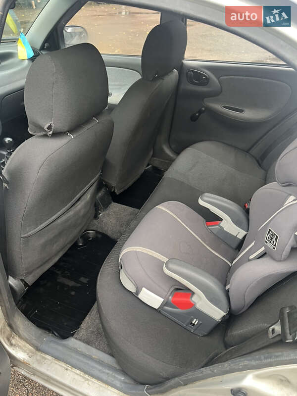 Седан Daewoo Lanos 2006 в Києві