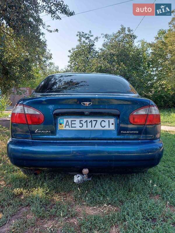 Седан Daewoo Lanos 2002 в Днепре