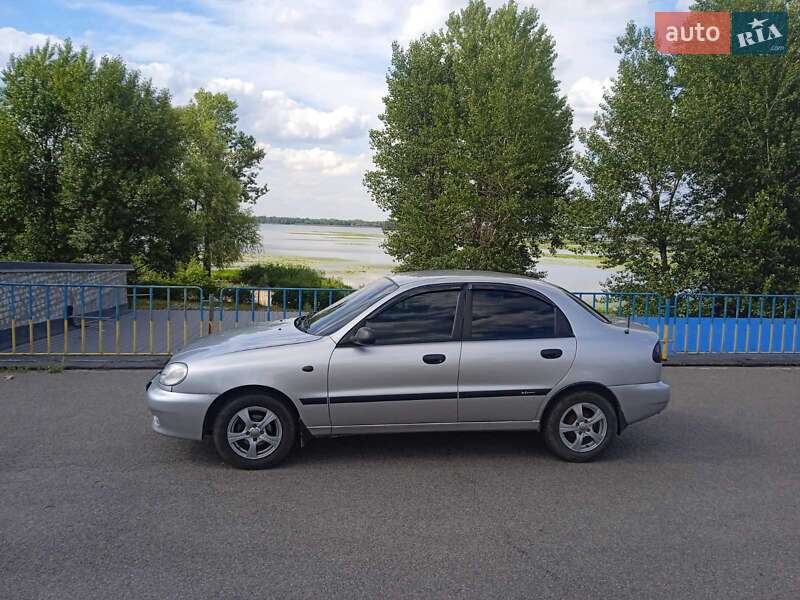 Daewoo Lanos 1998