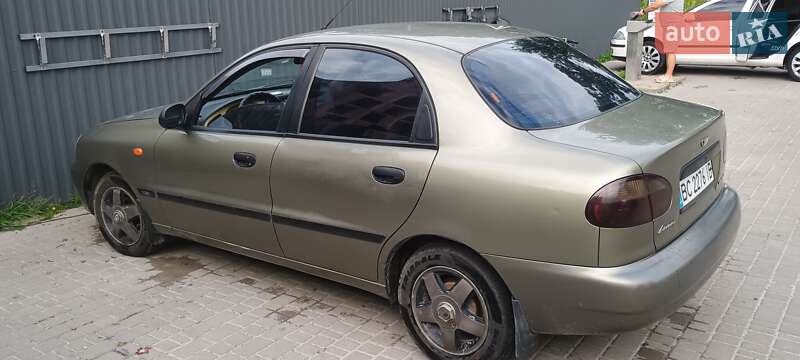 Седан Daewoo Lanos 2004 в Николаеве