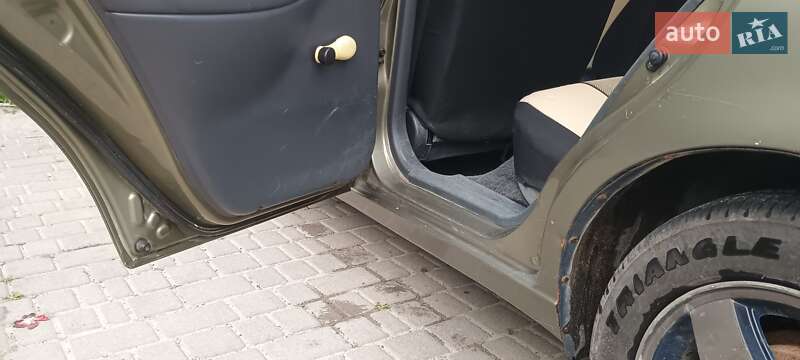Седан Daewoo Lanos 2004 в Николаеве