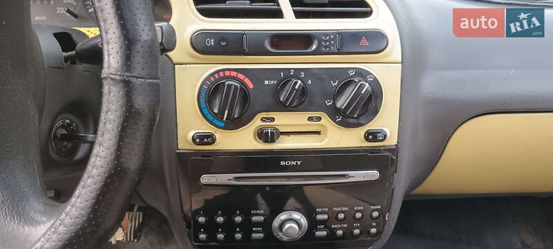 Седан Daewoo Lanos 2004 в Николаеве