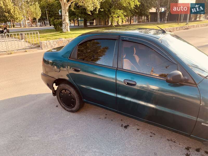 Седан Daewoo Lanos 2005 в Днепре