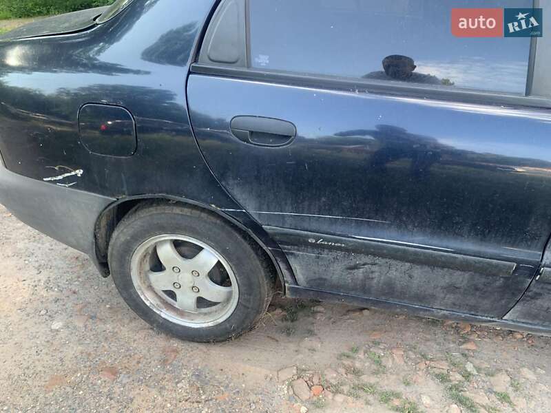 Седан Daewoo Lanos 2005 в Пустомытах