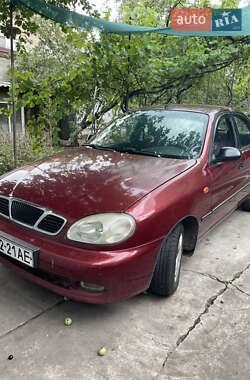 Седан Daewoo Lanos 2003 в Синельниковому