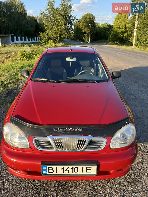 Седан Daewoo Lanos 2008 в Миргороді