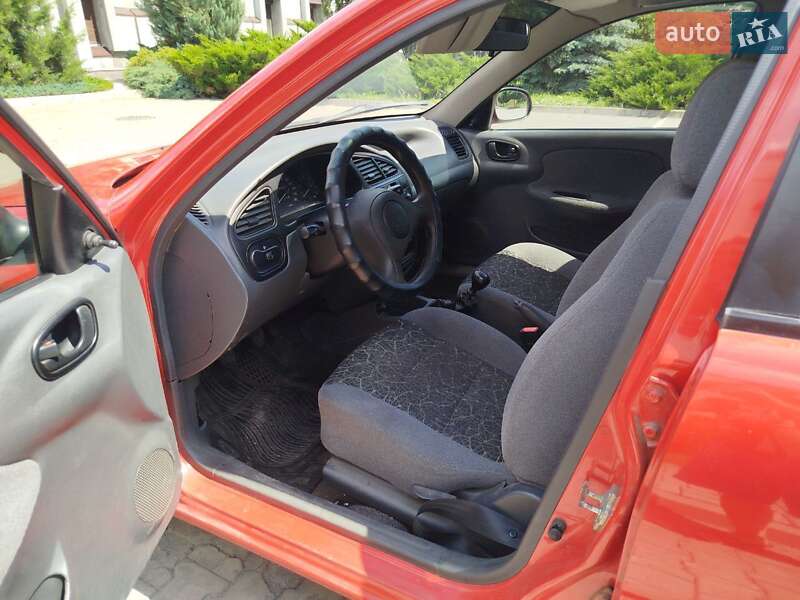 Седан Daewoo Lanos 2008 в Днепре