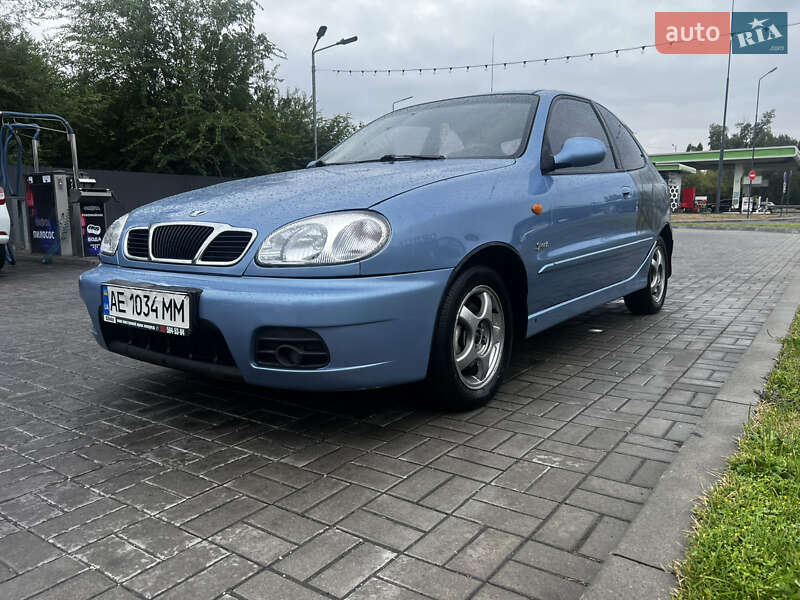 Хэтчбек Daewoo Lanos 2003 в Днепре