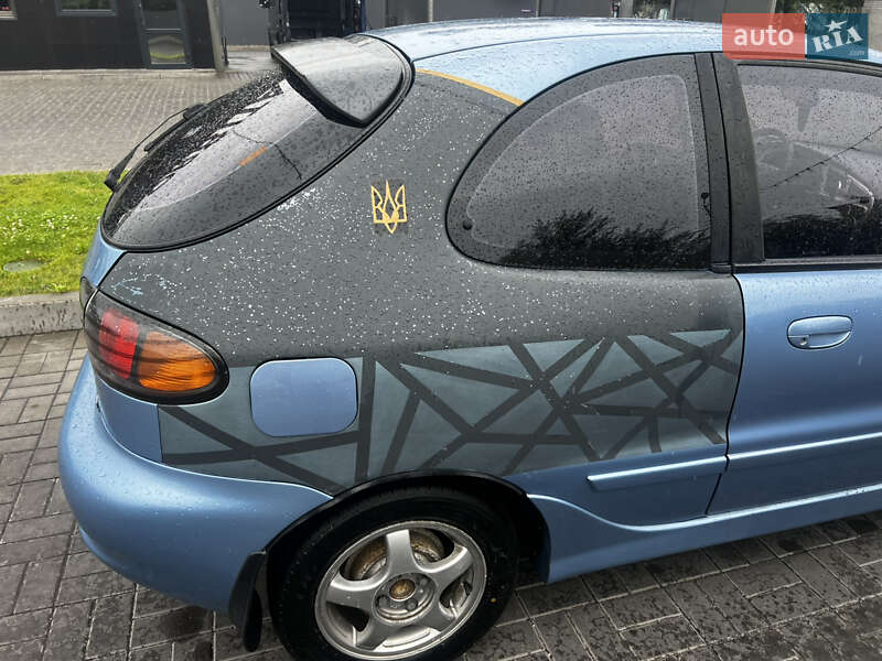Хетчбек Daewoo Lanos 2003 в Дніпрі