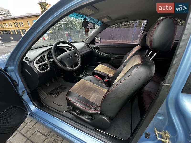 Хэтчбек Daewoo Lanos 2003 в Днепре