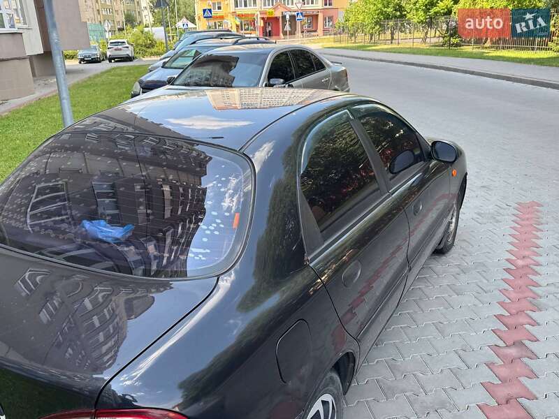 Седан Daewoo Lanos 2006 в Луцке