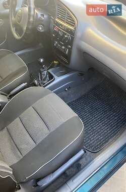 Седан Daewoo Lanos 2004 в 