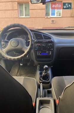 Седан Daewoo Lanos 2004 в 
