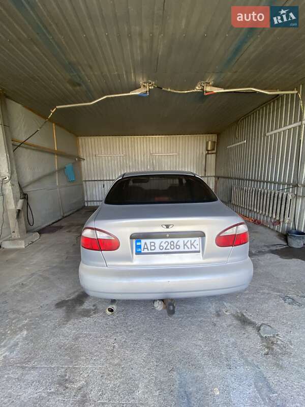 Седан Daewoo Lanos 2008 в Джурине