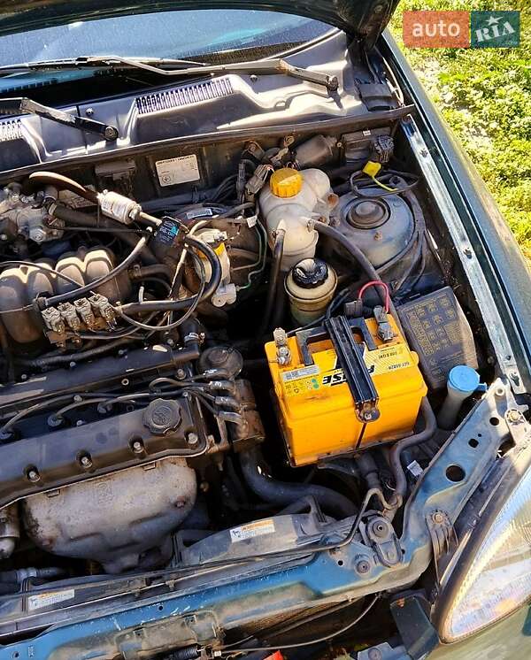 Седан Daewoo Lanos 2003 в Днепре