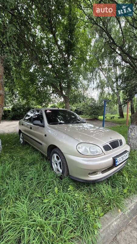 Седан Daewoo Lanos 2004 в Конотопе