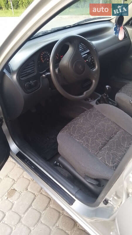 Седан Daewoo Lanos 2007 в Дунаевцах