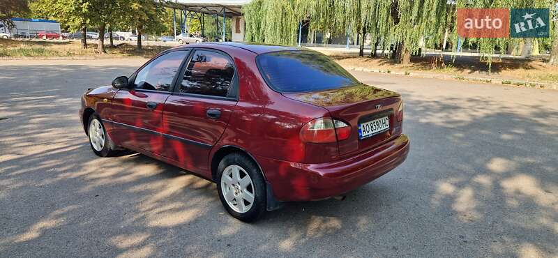 Седан Daewoo Lanos 2007 в Жовтих Водах