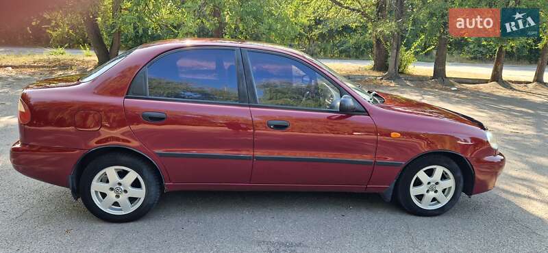 Седан Daewoo Lanos 2007 в Жовтих Водах