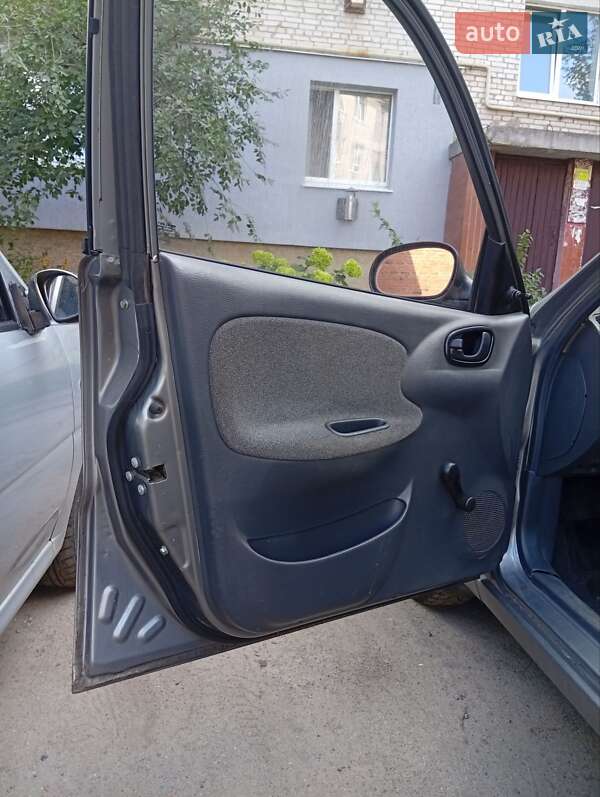 Седан Daewoo Lanos 2007 в Киеве