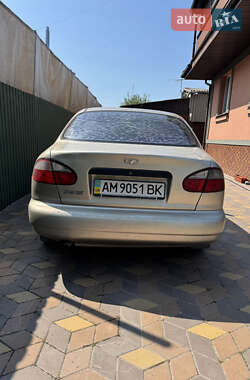 Седан Daewoo Lanos 2004 в 