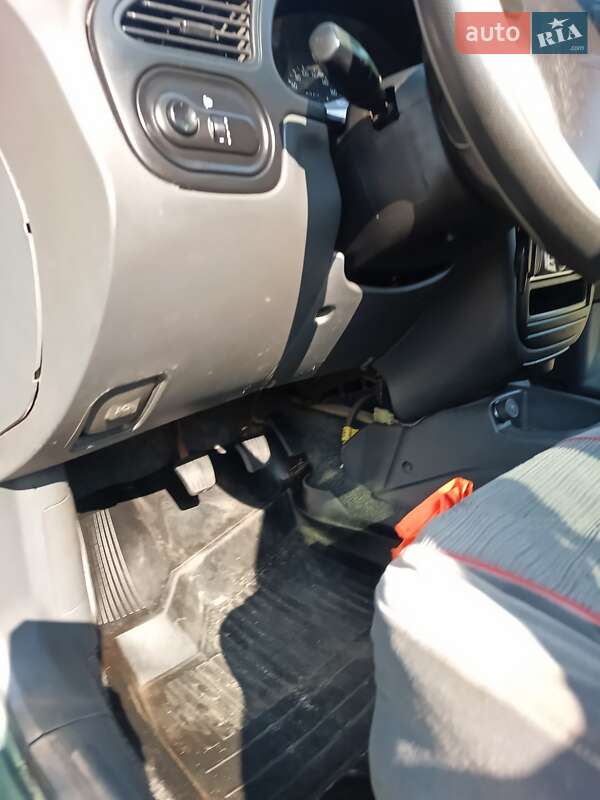 Седан Daewoo Lanos 2006 в Киеве фото 10 Седан Daewoo Lanos 2006 в Киеве