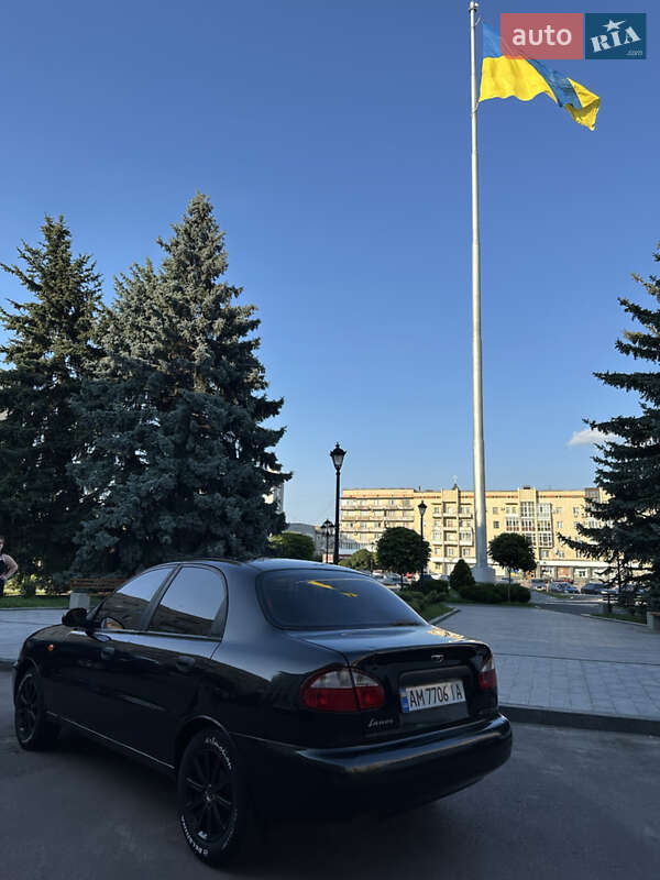 Седан Daewoo Lanos 2007 в Житомире