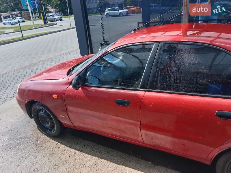 Седан Daewoo Lanos 2008 в Вишневом
