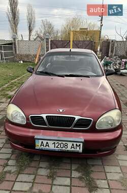 Седан Daewoo Lanos 2004 в Киеве
