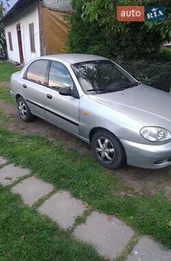Седан Daewoo Lanos 2002 в Львове