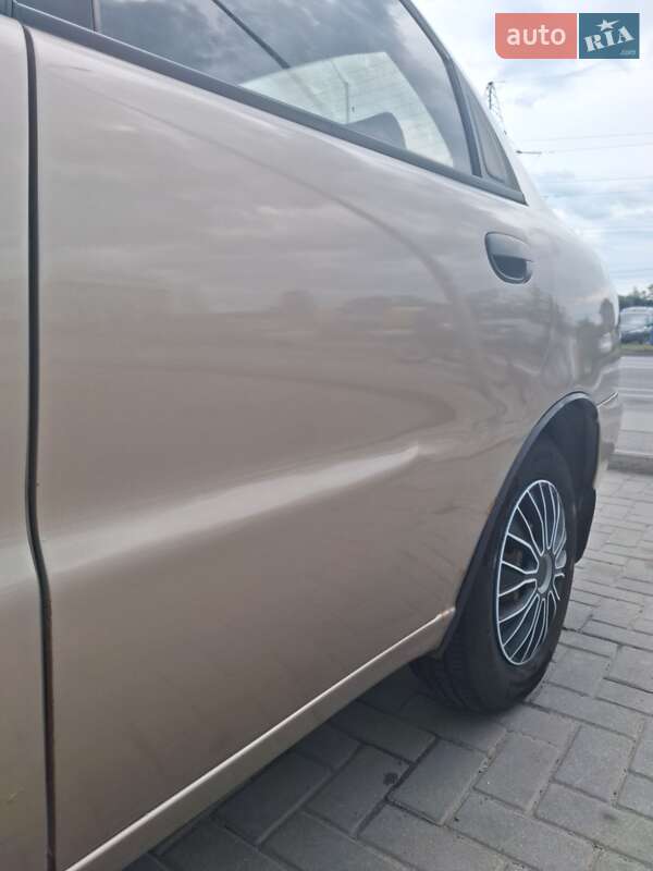 Седан Daewoo Lanos 2008 в Ивано-Франковске