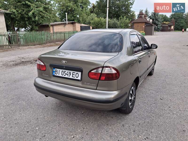 Седан Daewoo Lanos 2003 в Полтаве