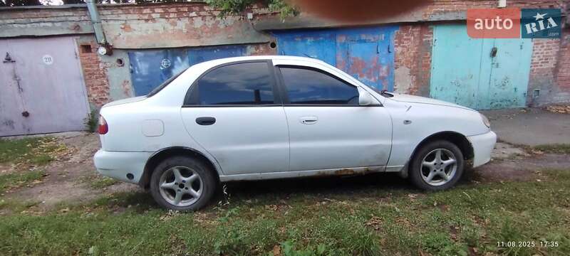 Daewoo Lanos 2003