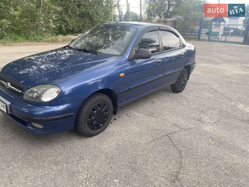 Седан Daewoo Lanos 2011 в Кременчуге